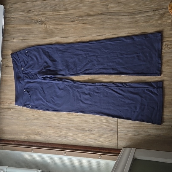 Athleta Navy Bootcut Yoga Pants - Picture 1 of 9